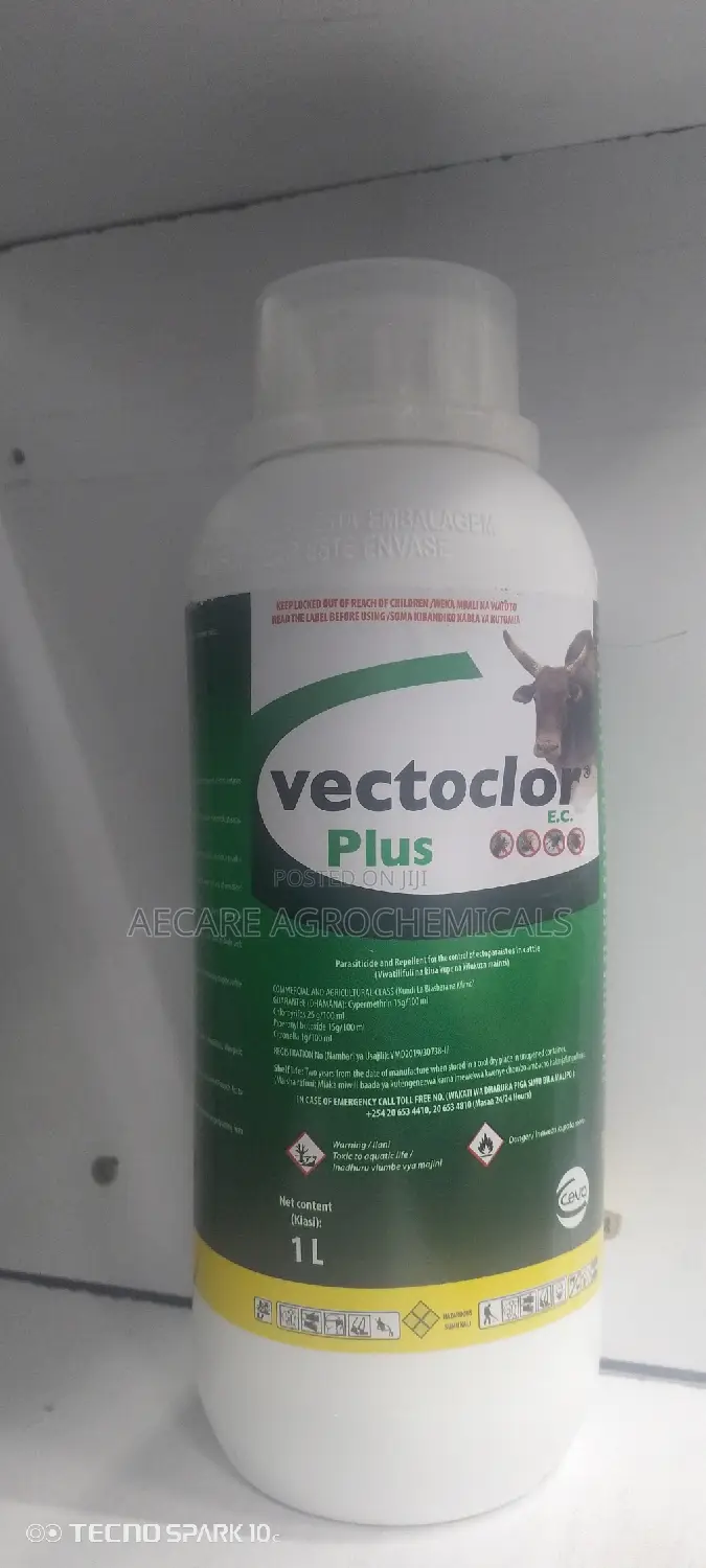 Vectoclor PLUS Acaricide Parasitide / Repellent 1litre
