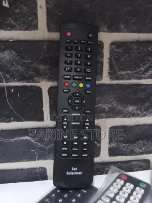 Fat Solarmax Digital Tv Remote + Free Batteries