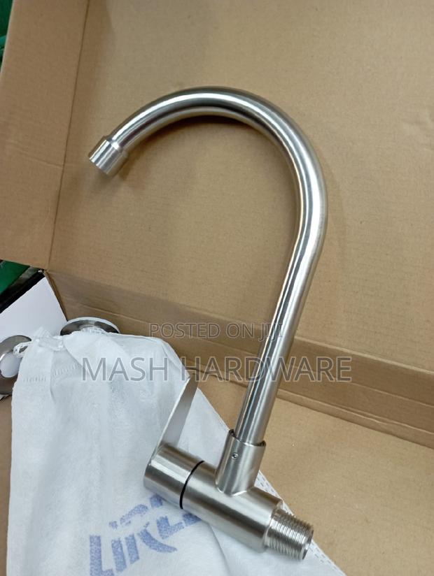 Lirlee Wall Spout - main view