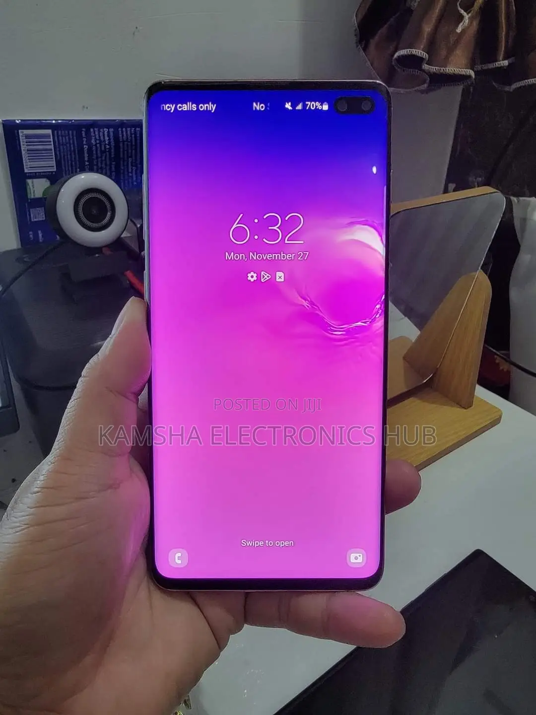 New Samsung Galaxy S10 Plus 128 GB Silver