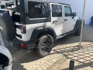 Jeep Wrangler Sport 4x4 2016 Off white