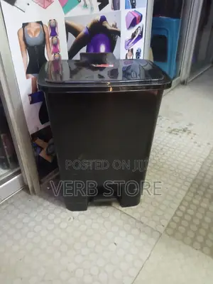 30 Litrel Pedal Bin Available (Black, Yellow,Blue)
