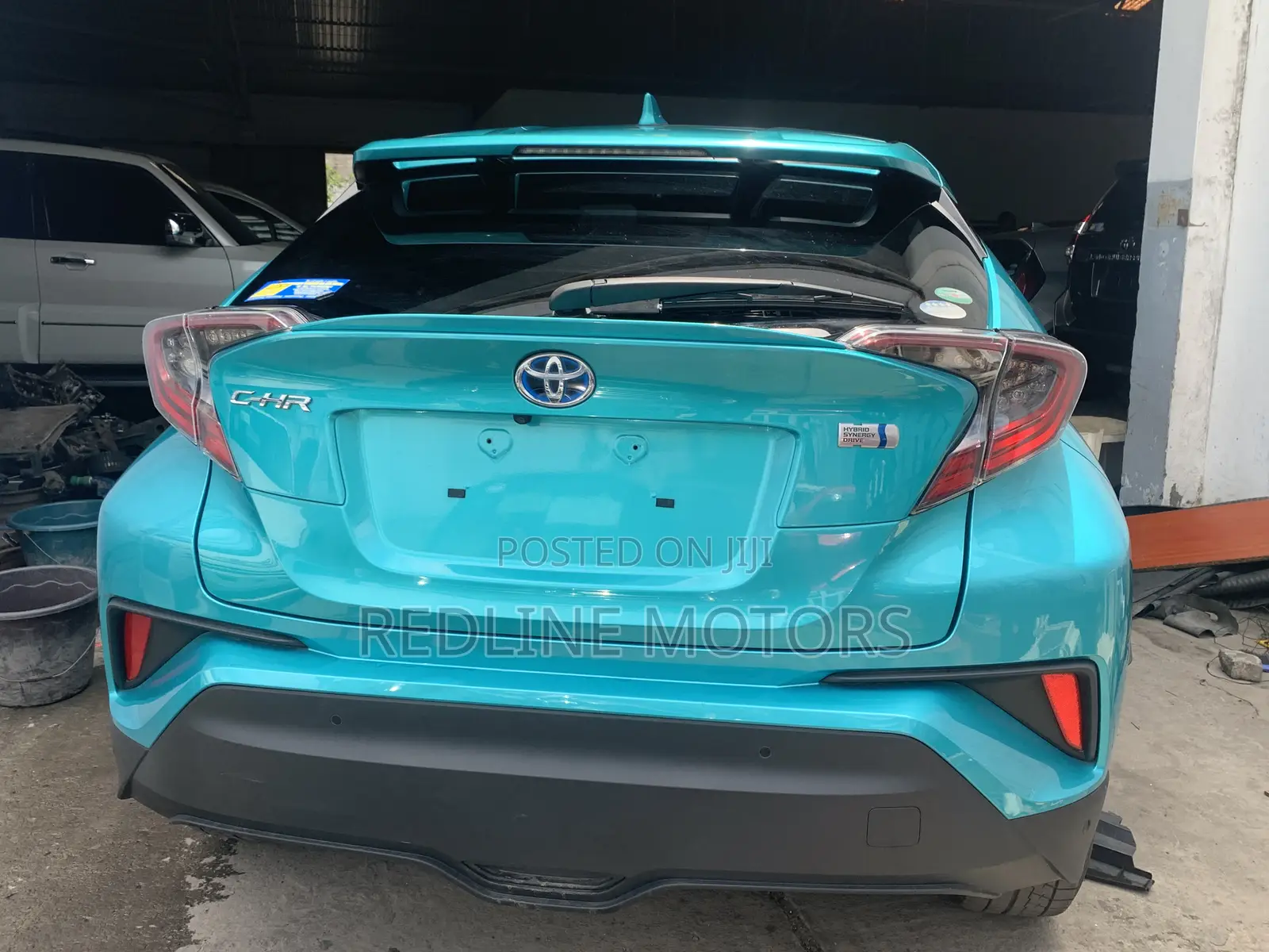 Toyota C-HR 2017 Green