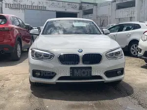 BMW 118i 2016 Off white