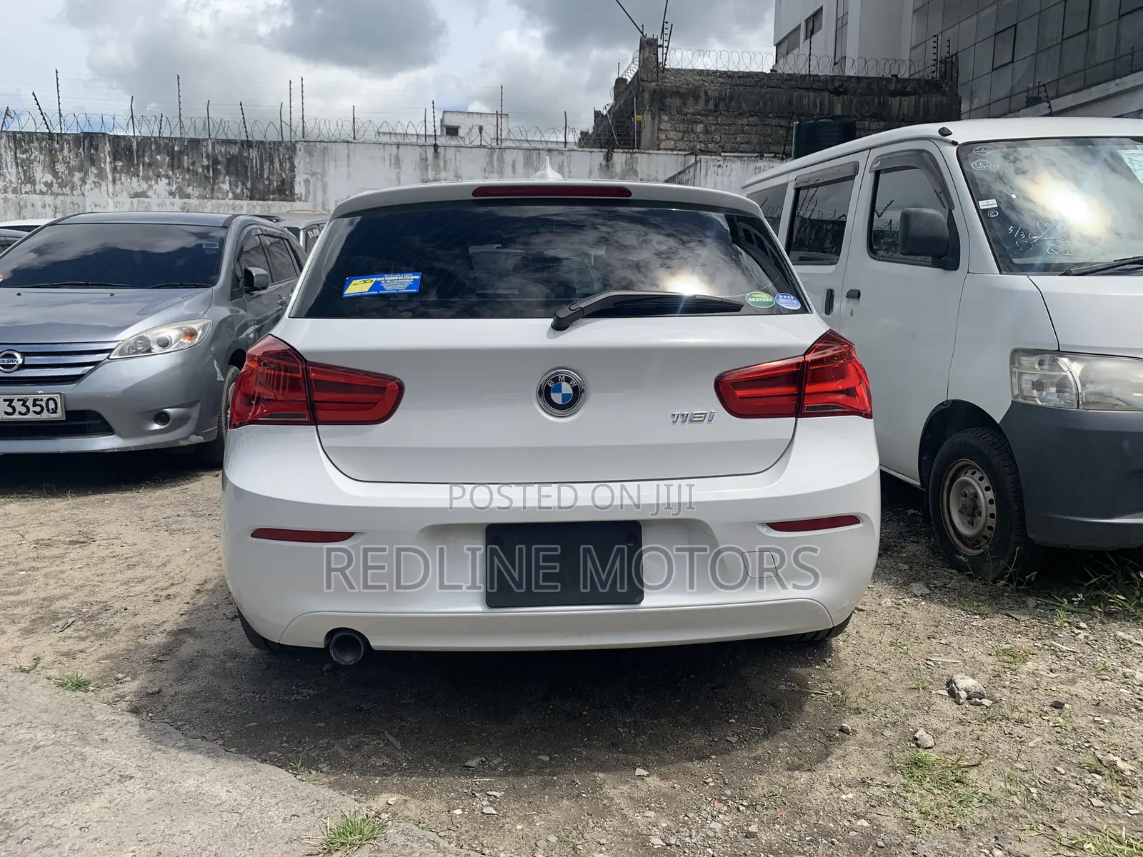 BMW 118i 2016 Off white