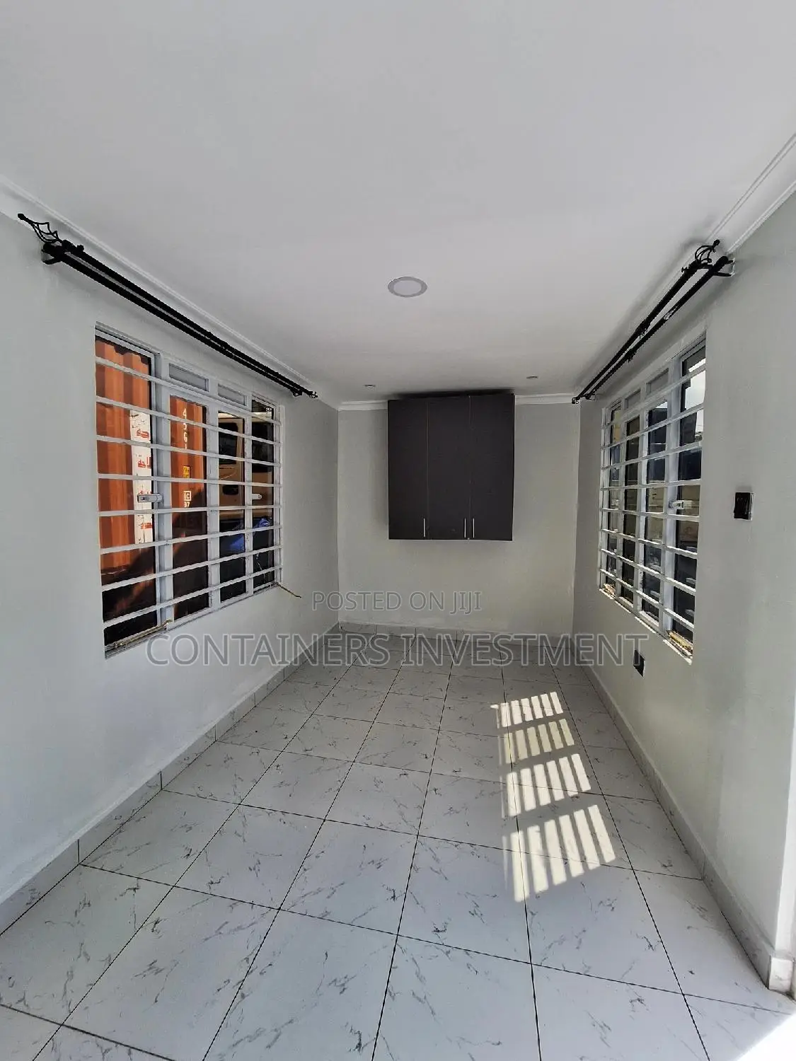 Container Rooms/ Offices.