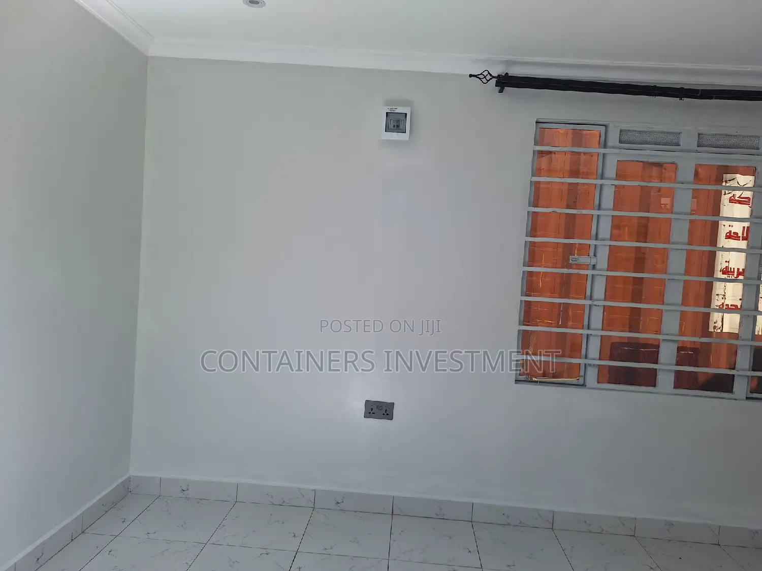 20ft Container Offices, Empty Containers Available