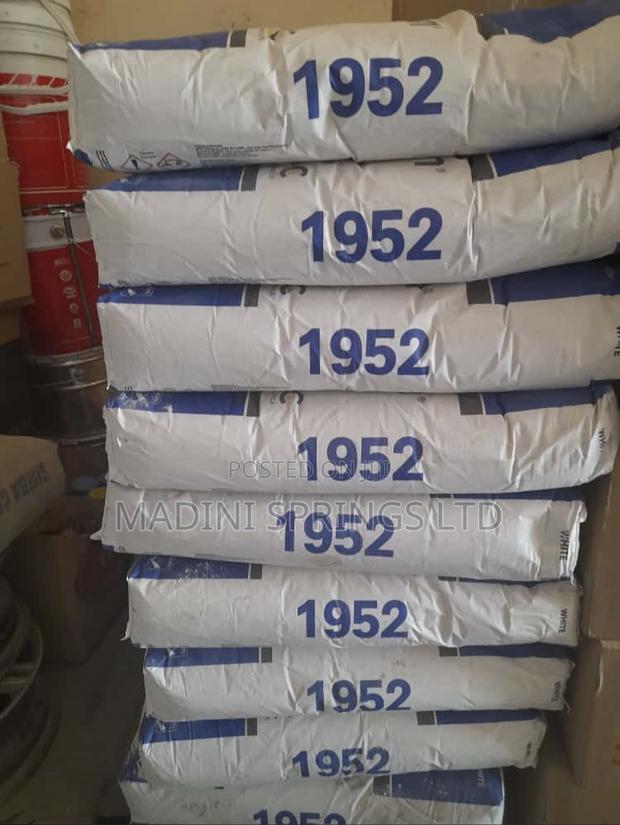 Kalekim 1952 Tile Adhesives(White Colour) - thumbnail 4