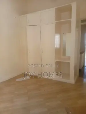 4bdrm Apartment in South C for rent