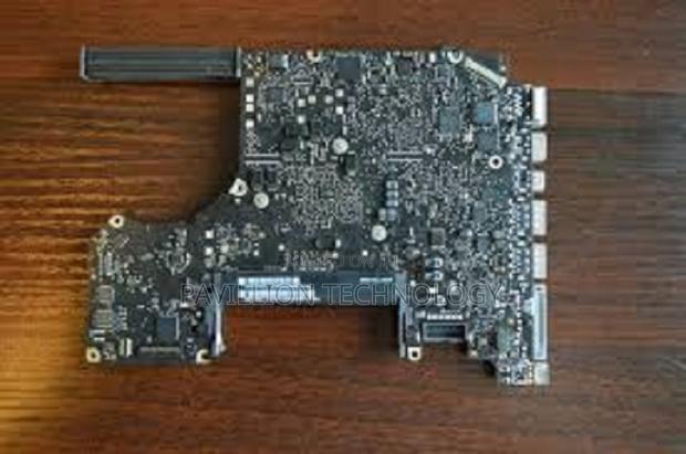 A1278 Motherboard 2012 - main view