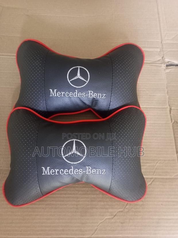 Mercedes Benz Neckrest in Car's