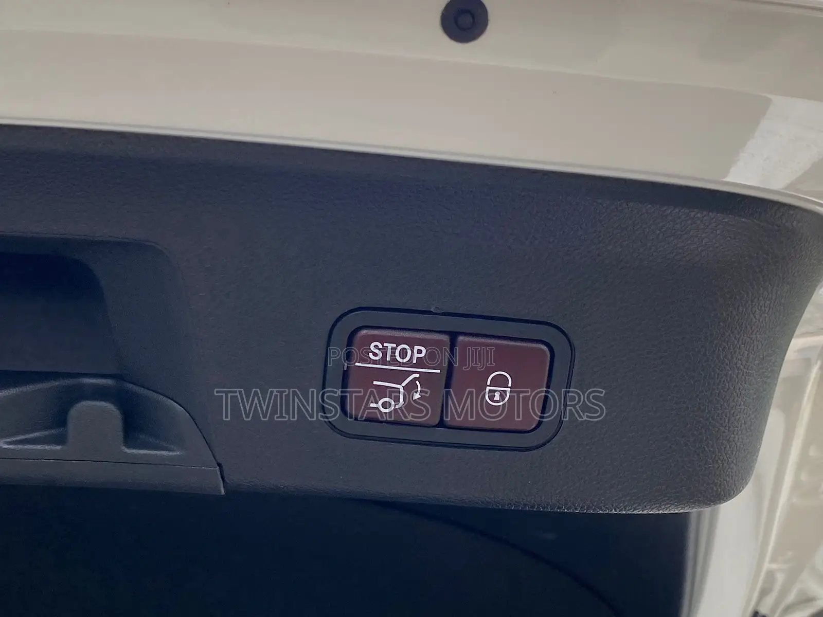 Mercedes-Benz GLE-Class GLE 350d 4MATIC 2018 White