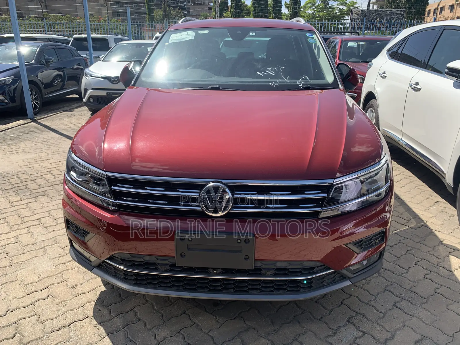 Volkswagen Tiguan 2018 Burgundy