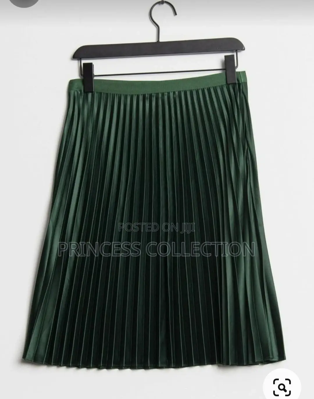 Pleated Skirt