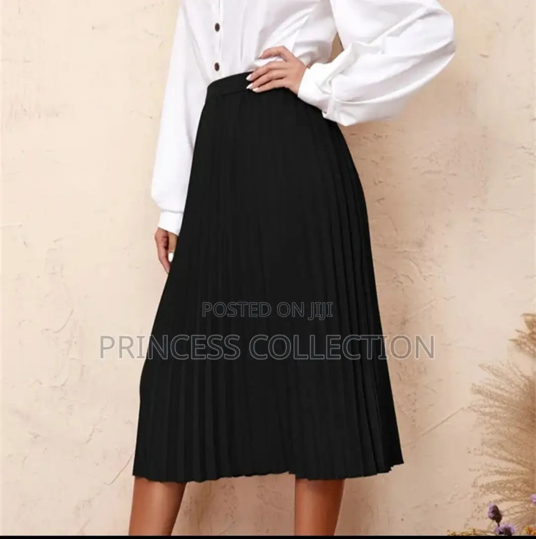 Pleated Skirt