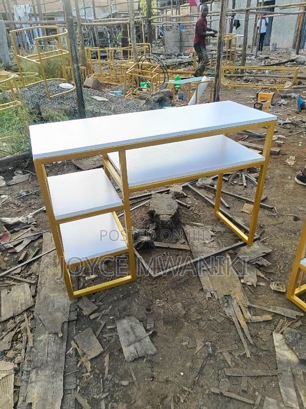 Manicure Table, White and Gold  - thumbnail 2
