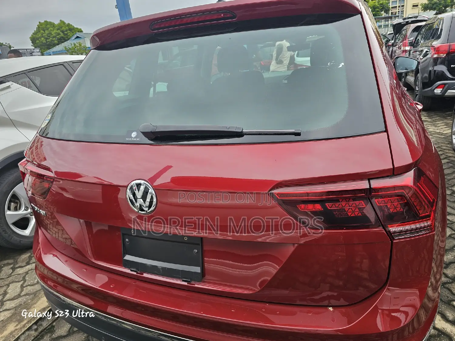Volkswagen Tiguan 2018 Red
