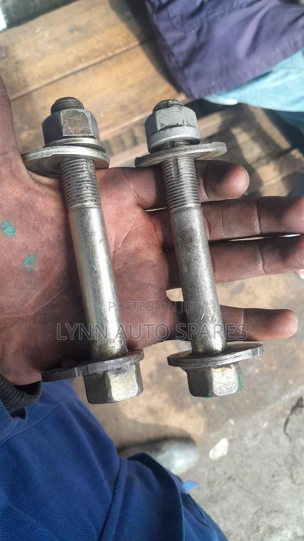 Toyota Landcruiser Prado Kemba Bolts - thumbnail 3