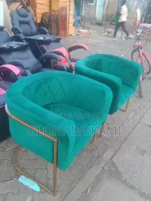 Manicure Styling Chairs