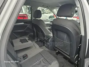 Audi Q5 2017 Pearl