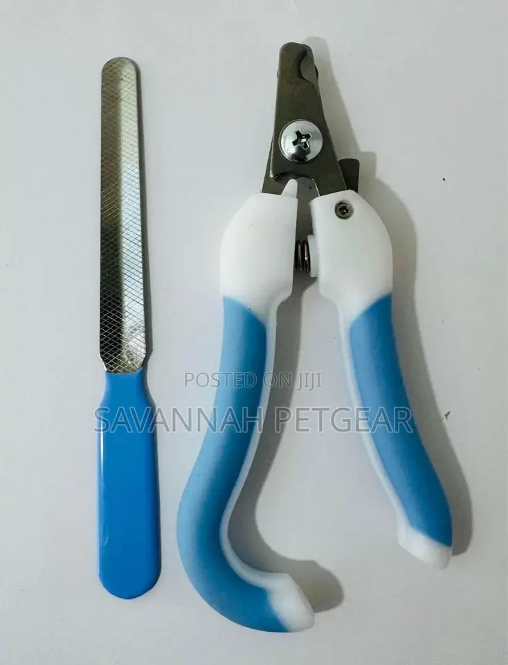 Stainless Steel Pet Nail Trimmer With Ergonomic Handle