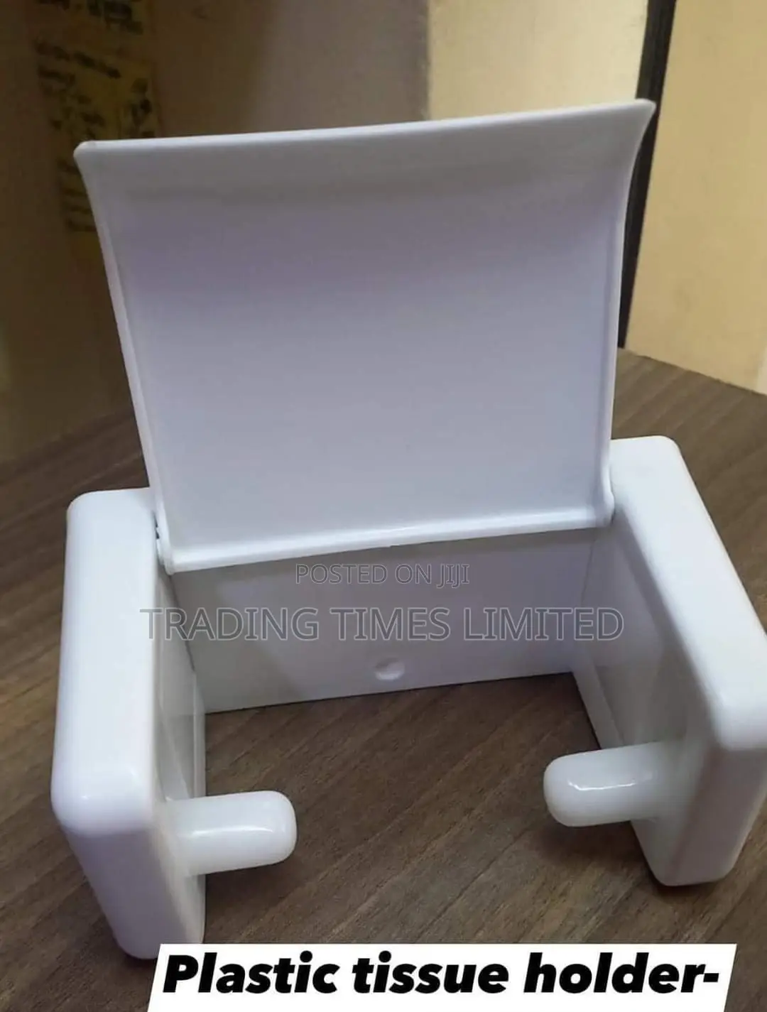 Plastic Tissue Holder