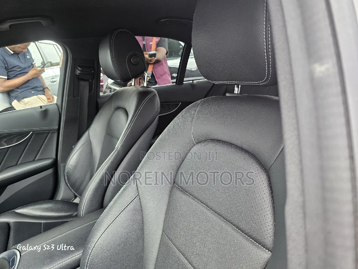 Mercedes-Benz C180 2017 Black