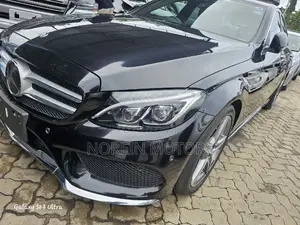 Mercedes-Benz C180 2017 Black