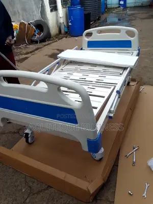 Hospital Bed. Single Crank