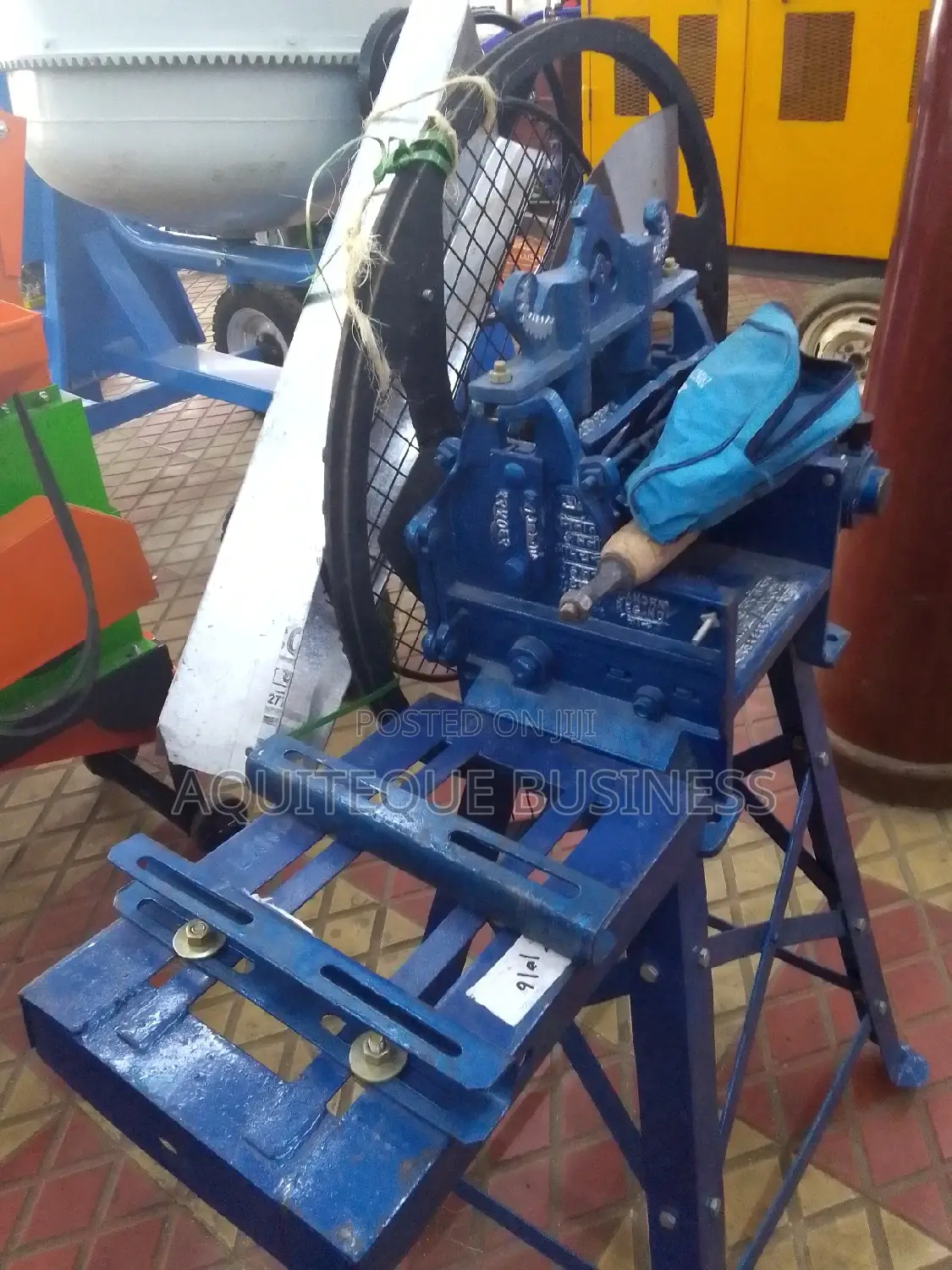 Shaff Cutter. For Animal Feed