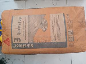 Dry Shake Floor Hardener - thumbnail 2