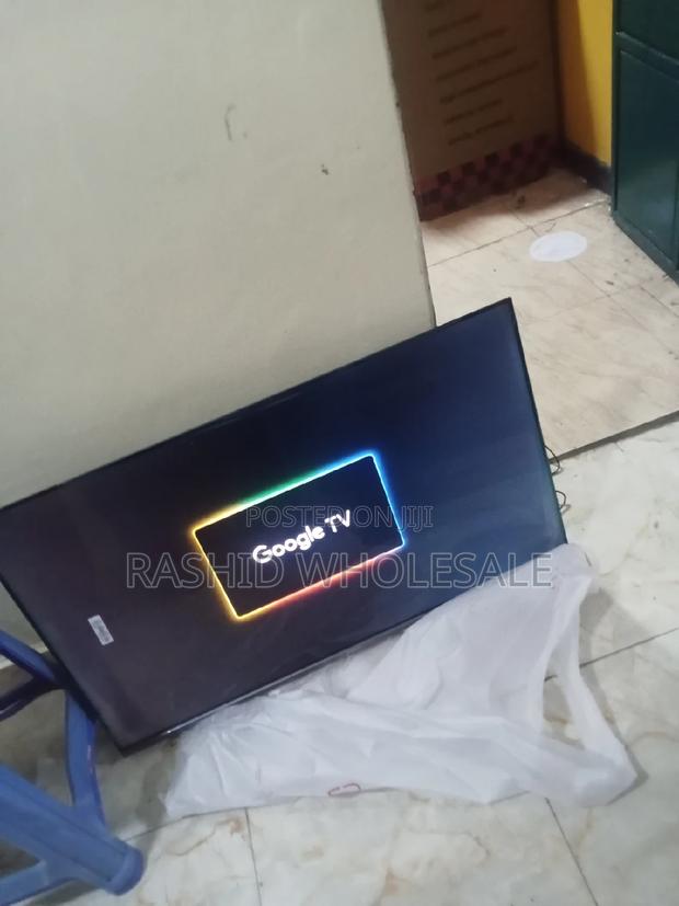 Skyworth Smart Android Tv 43inches