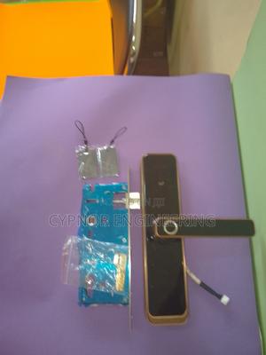 High End Topsec Smart Tuya Waterproof Smartlocks for Rental - thumbnail 2