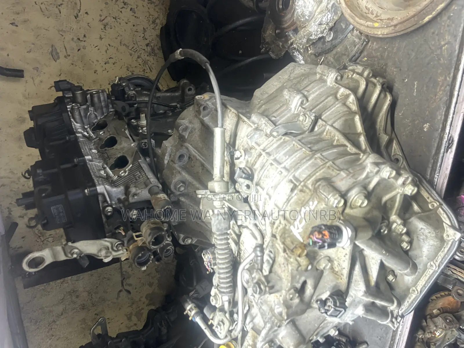 Gearbox and Slim Engine for Kf (Dihatsu Mira)