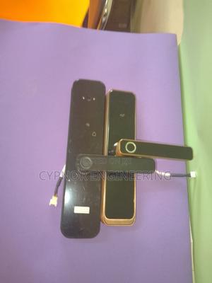 Smart Device Tuya Wifi Door Locks for Airbnb:Remote Control - thumbnail 2