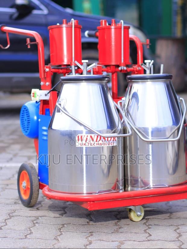 Milking Machine-Windsor Machine - thumbnail 2