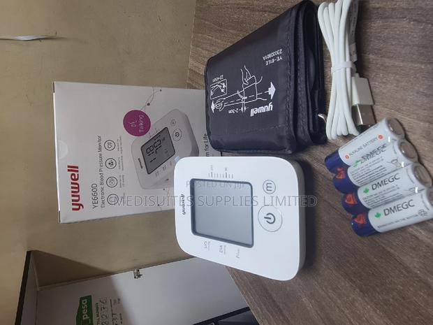 Yuwell Bp Machine With Voice - main view