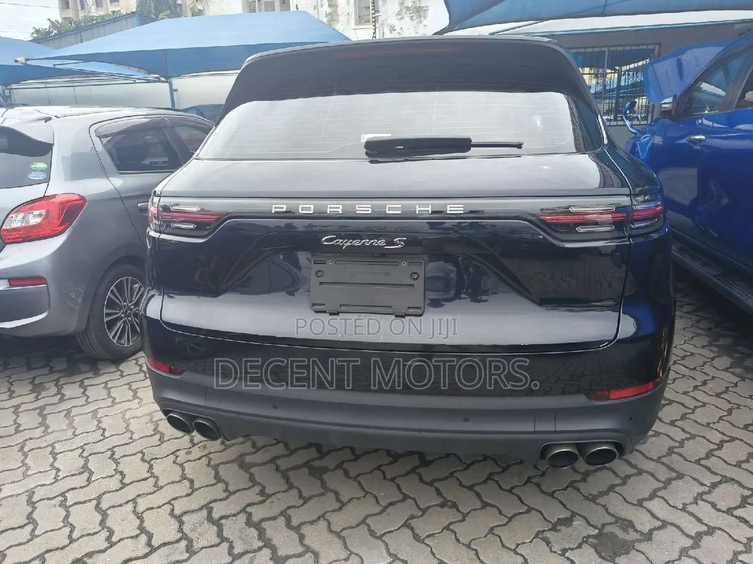 Porsche Cayenne Base AWD 2019 Burgundy