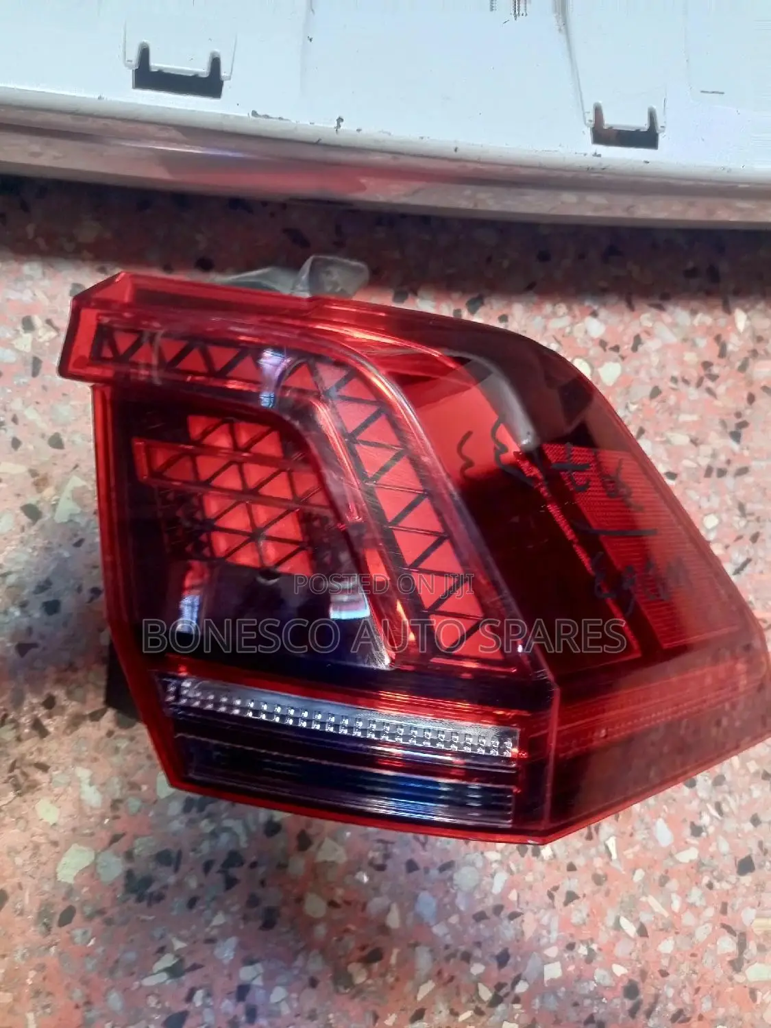 Volkswagen Tiguan Allspace (2017_20)LED Taillight/Backlight