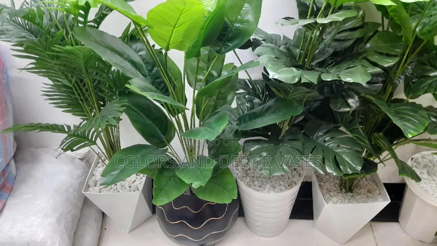 Artificial Plants and Vases Affordable