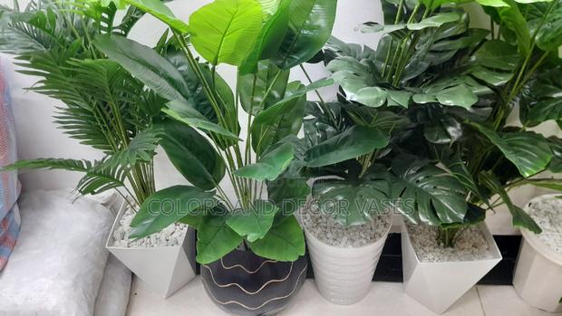 Artificial Plants and Vases Affordable