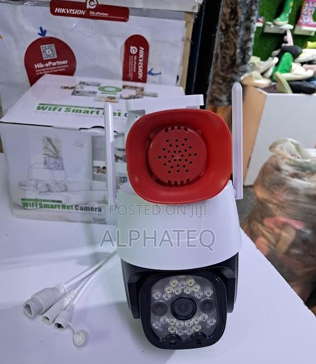 PTZ 4G Wireless Camera With//Two Way Audio and Siren CCTV