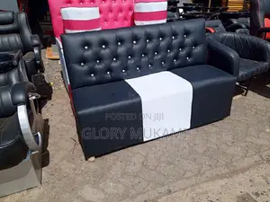 Restaurants Couches