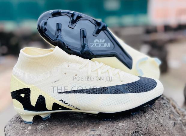 Quality Original Designer Football Boots Available - thumbnail 10