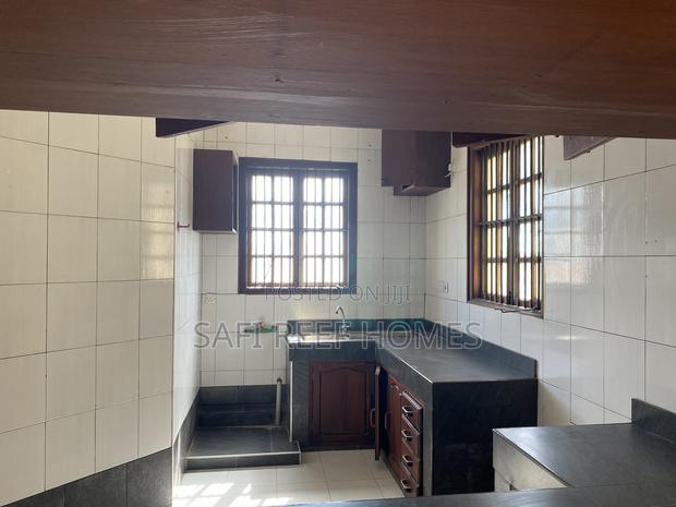 3bdrm Apartment in Nyali for rent - thumbnail 13