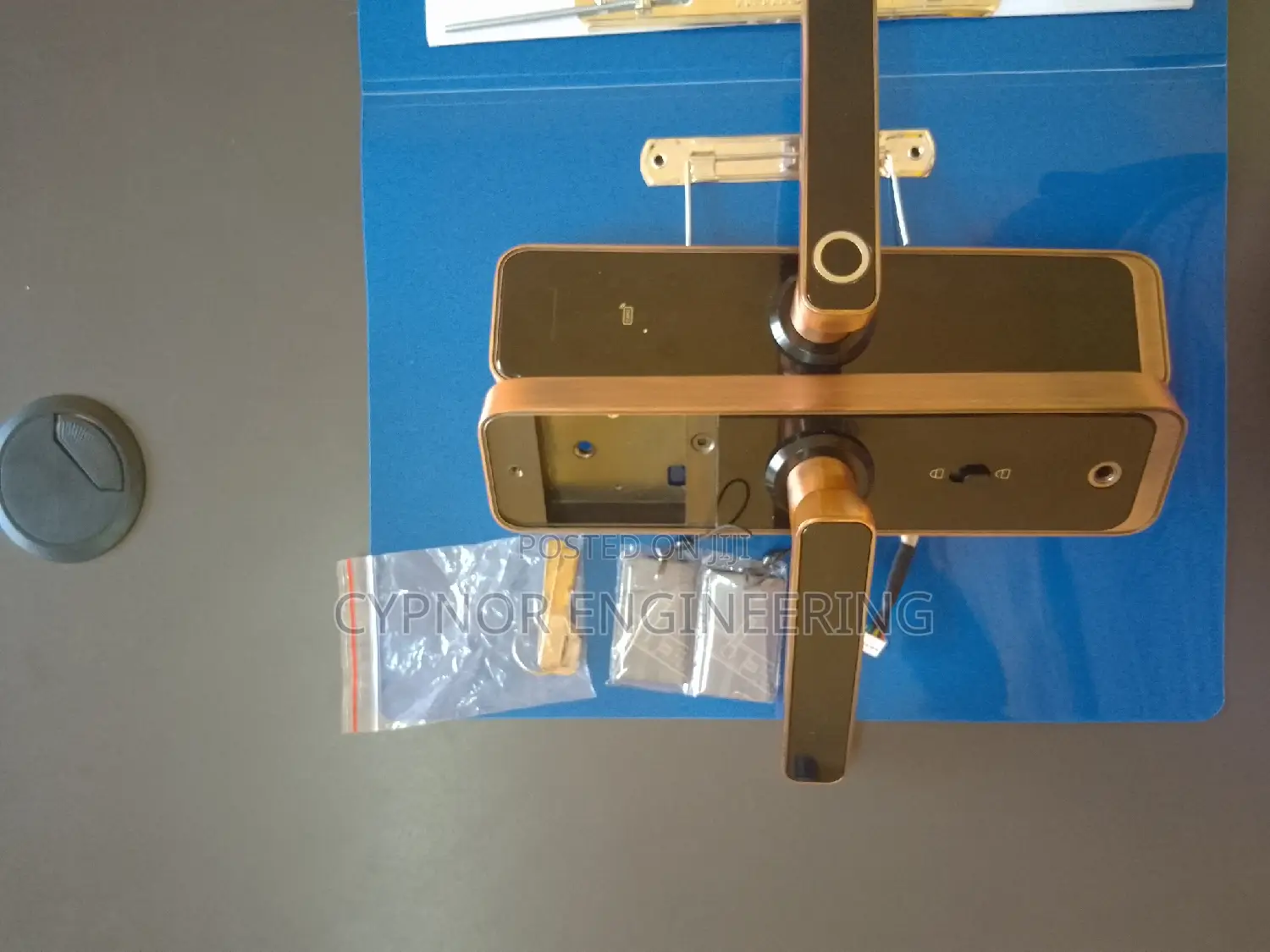 Enhanced High Tech Wooden Door Security Door Lock for Airbnb