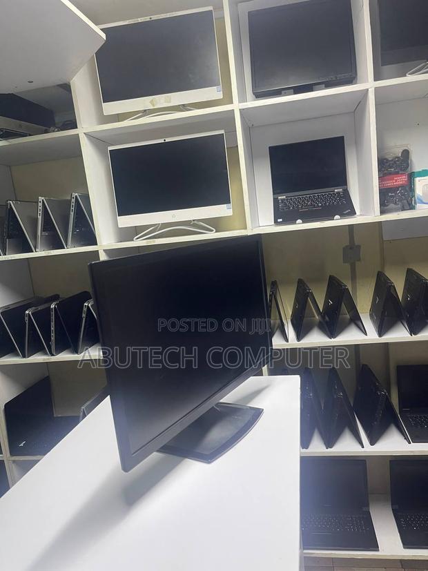 22 Inches Monitor - thumbnail 4