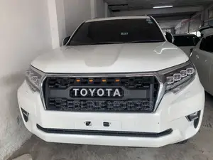 Toyota Land Cruiser Prado 2.7 2017 Beige