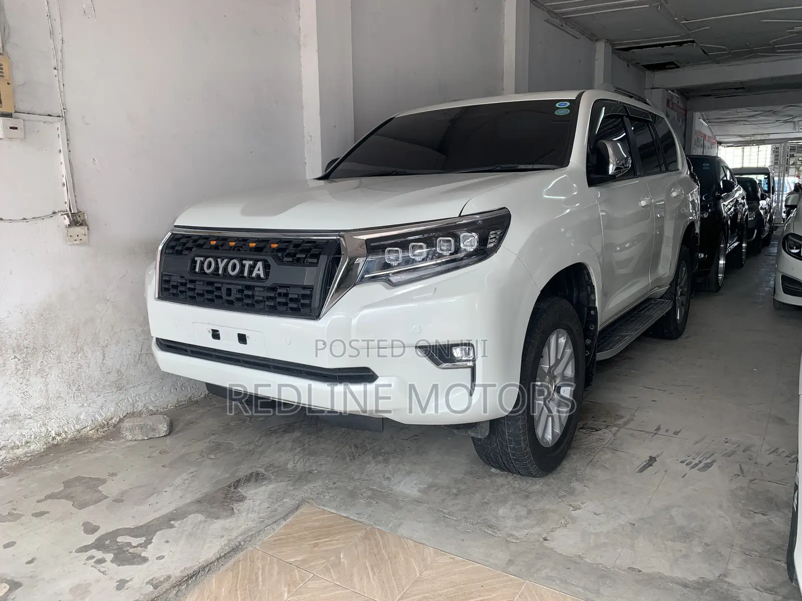 Toyota Land Cruiser Prado 2.7 2017 Beige