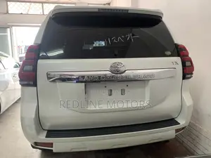 Toyota Land Cruiser Prado 2.7 2017 Beige